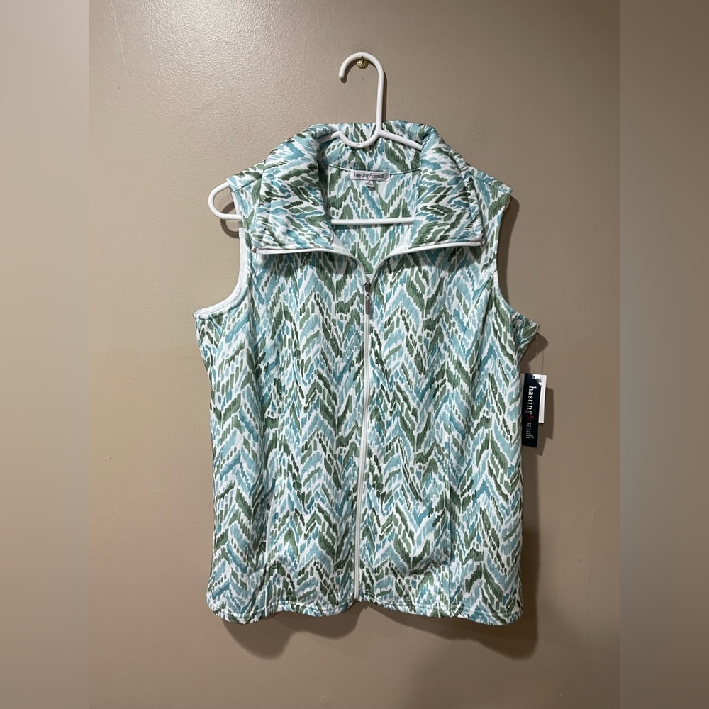 Women's Patterned Zip-Up Vest